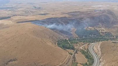 Afyonkarahisar'da Otluk Alanda Yangın Çıktı