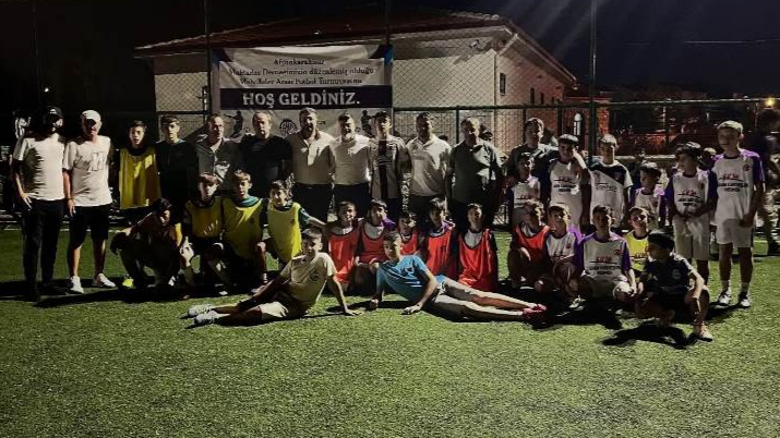 Afyon’da Mahalleler Arası Futbol Turnuvası Tüm Hızıyla Devam Ediyor