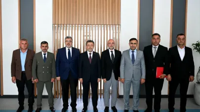 AK Parti Heyeti’nden Bakan Yumaklı’ya Ziyaret