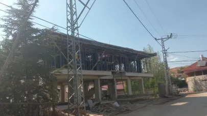Elektrik Akımına Kapılan İnşaat Ustası Hayatını Kaybetti