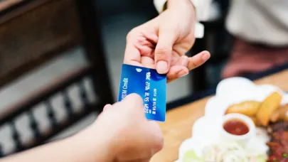 Ticaret Bakanlığı’ndan 5 Yemek Kartı Devine 15.8 Milyon TL Ceza