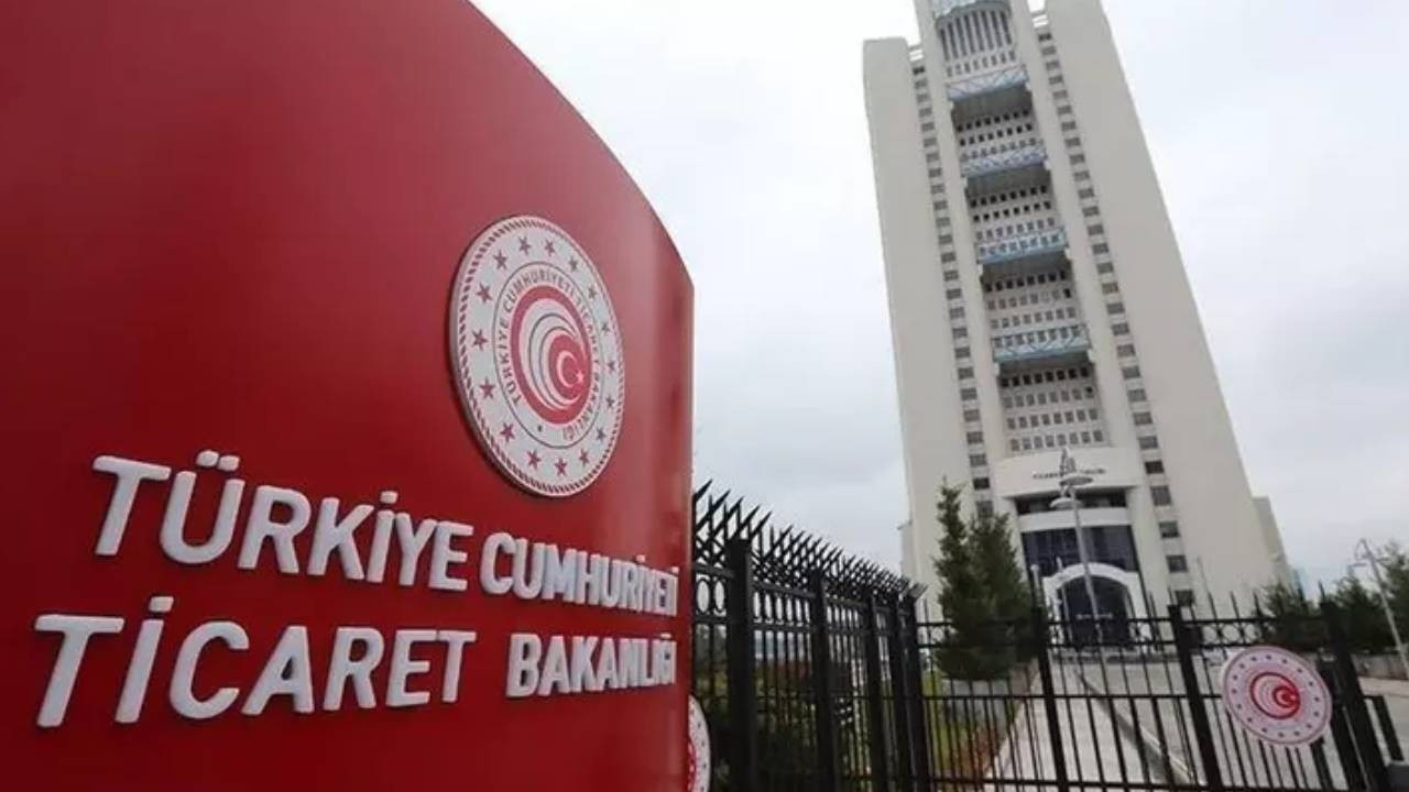 Ticaret Bakanlığı’ndan Rekor Denetim: 331 Bin Firma Denetlendi, 1.7 Milyar TL Ceza Kesildi