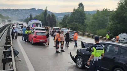 Sakarya’da TEM Otoyolu’nda Zincirleme Kaza