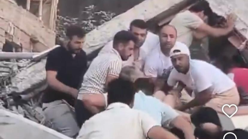 Balıkesir’de Enkaz Altında Kalan Kişi Kurtarıldı