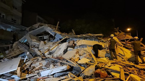 Balıkesir'de Enkaz altında kalan 1 kişi hayatını kaybetti