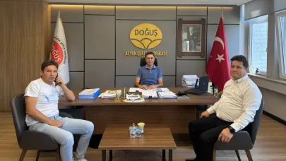 Başkan Aynacı, Çiftçilerin Sorunlarını Şeker Fabrikası Yetkililerine Taşıdı