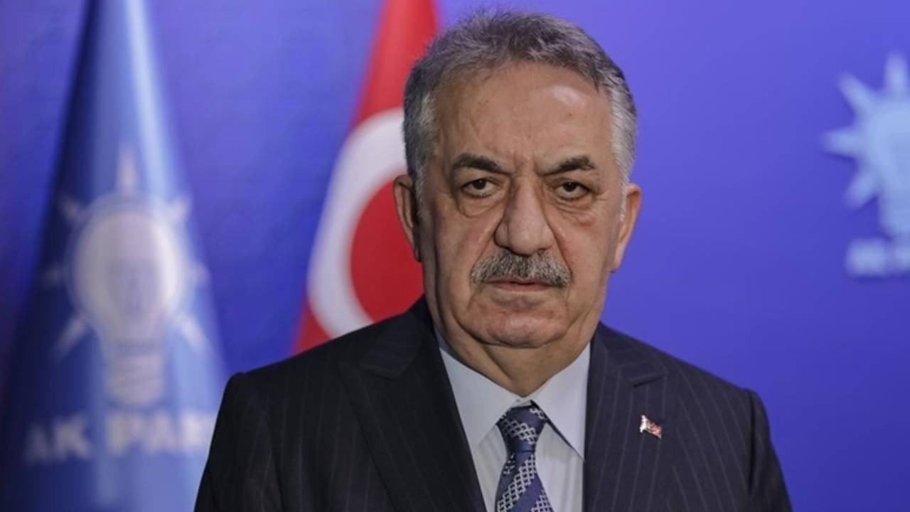 Özgür Özel’in İddialarına AK Parti’den Sert Yanıt: “Alçaktır, Şerefsizdir”