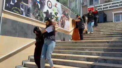 Ev Ev Gezdiler, Servet Çaldılar! 4 Kadın Suç Makinesi Yakalandı!