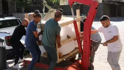 Eşi Ölünce Evinde Sakladığı 'Hazine'yi İhbar Etti, 8 Kişi Taşıyamadı