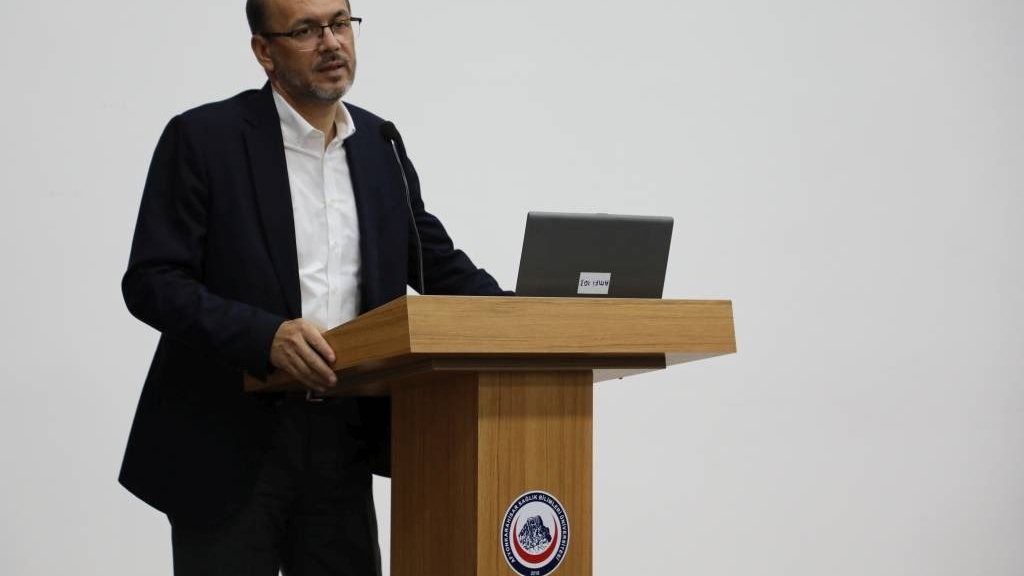 AFSÜ’de Prof. Dr. Nurullah Okumuş’a Veda Programı Düzenlendi