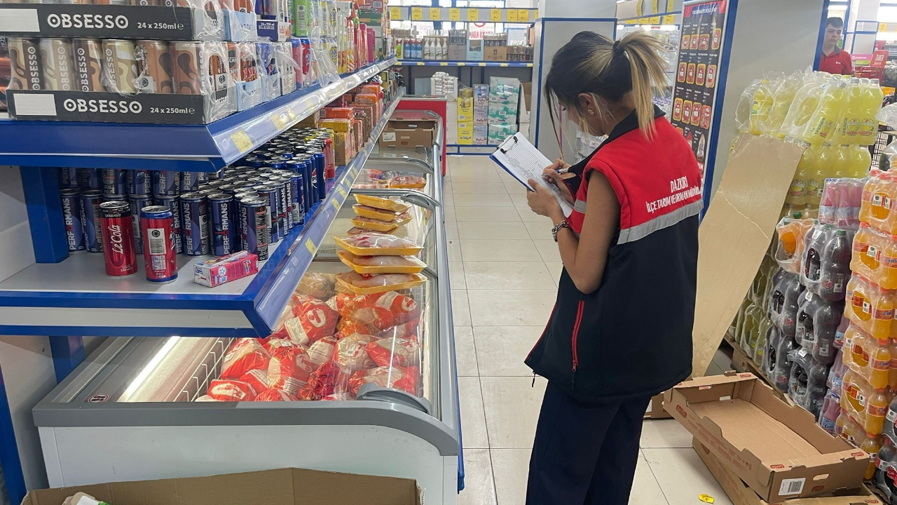 Dazkırı İlçesinde Marketlere Fiyat Denetimi