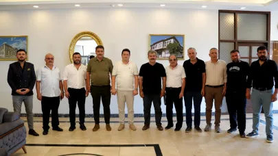“Davamız Bolvadin” Siyasi Parti İlçe Başkanları Bir Araya Geldi