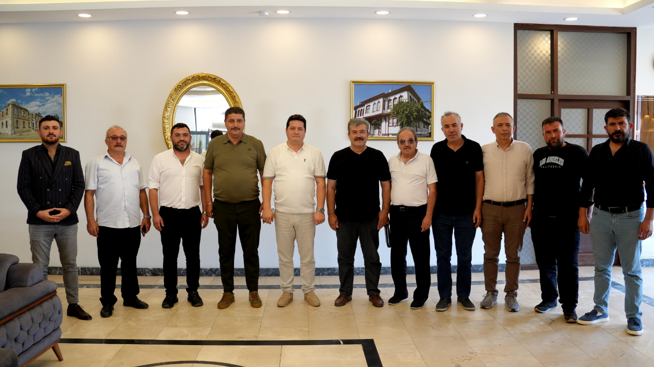 “Davamız Bolvadin” Siyasi Parti İlçe Başkanları Bir Araya Geldi