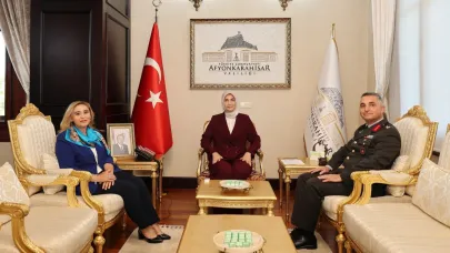 Vali Yiğitbaşı Garnizon Komutanı Tecimer’i Ağırladı