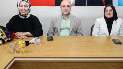 Afyonkarahisar AK Parti Teşkilatında Kadınana Buluşmaları Sürüyor