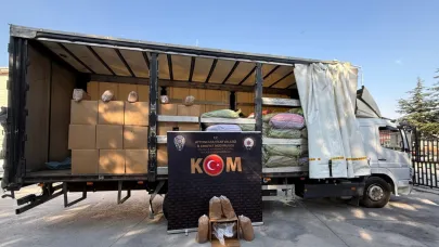 Afyonkarahisar Polisi Otomobilde Uyuşturucu Yakalandı