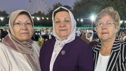 Afyonkarahisar'da İyilik Hareketi: Gül Anneler, Bir Çifti Daha Evlendirdi