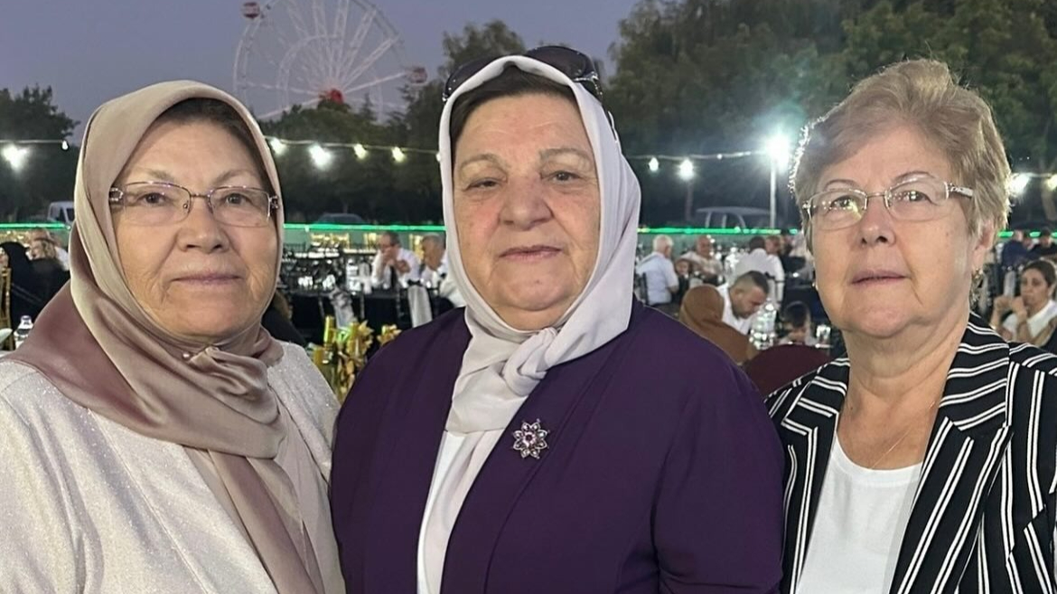 Afyonkarahisar'da İyilik Hareketi: Gül Anneler, Bir Çifti Daha Evlendirdi