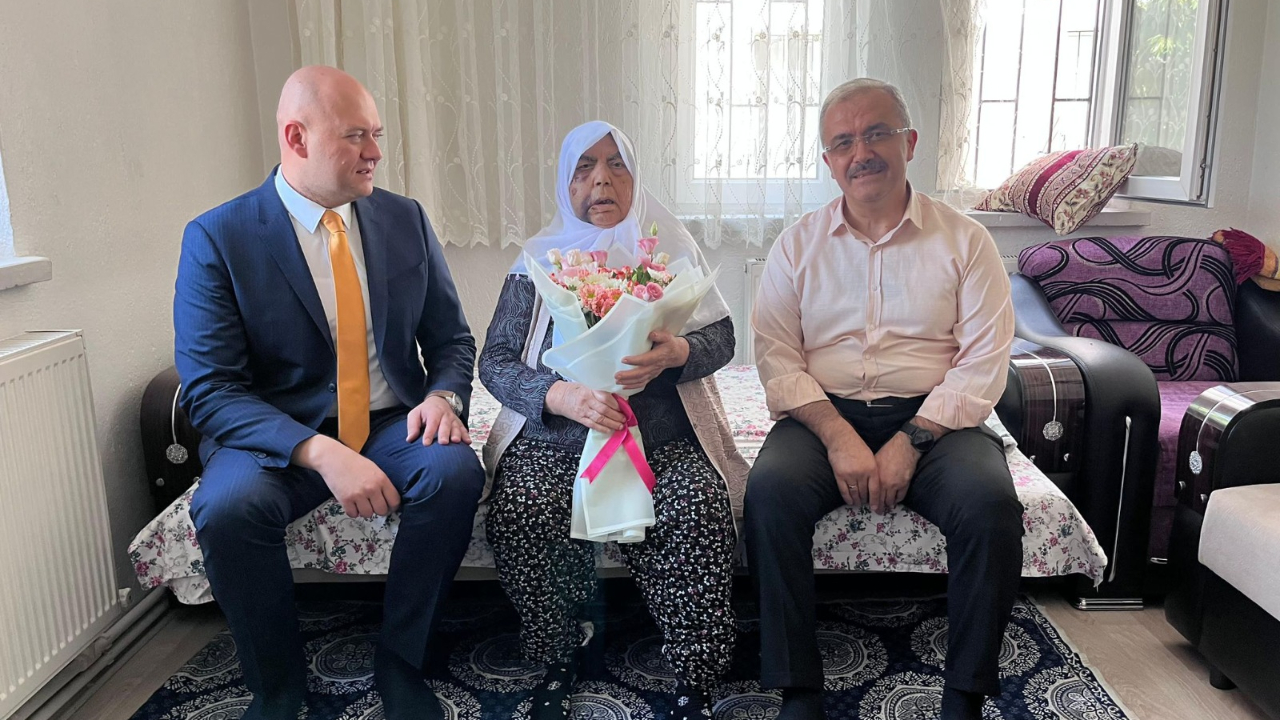 Vali Yiğitbaşı Her Daim Şehit Ailelerinin Yanında
