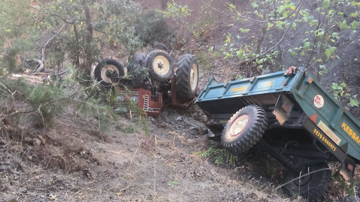 Traktör Kazası: Dede Hayatını Kaybetti, Torunu Ağır Yaralandı