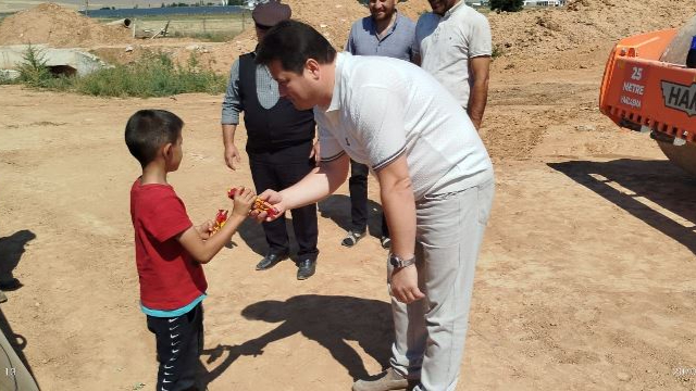 “Çiftlik Yollarımızda Etap Etap Yenileme Çalışmaları Sürüyor”