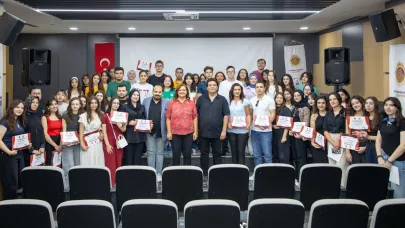 Başkan Köksal, Kursiyerlere Belgelerini Verdi