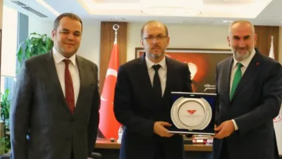 Artuk ve Beşer’den Sağlık Bakan Yardımcısı Okumuş’a Ziyaret