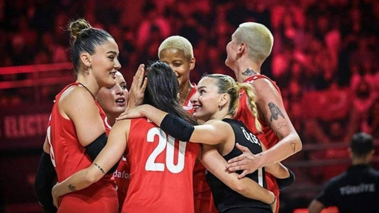 Filenin Sultanları Dünya Şampiyonası'na Galibiyetle Başladı: İspanya'yı 3-0 Mağlup Etti