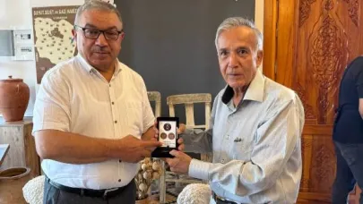 Duayen Gazeteci Yavuz Donat, Şuhut’ta