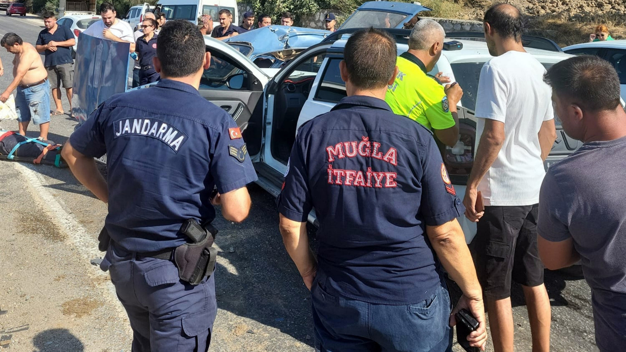 Trafik Kazaları Peş Peşe Geldi: 1 Ölü, 4 Yaralı