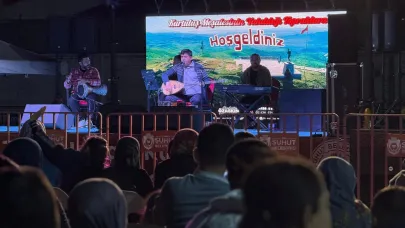 Yunus Koşar ve Ekibi Şuhut'ta Sahne Aldı