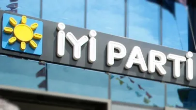 İYİ Parti’den Büyük Taarruz’un 103. Yıl Dönümüne Geniş Katılım