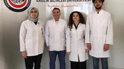 AFSÜ Eczacılık Öğrencilerinin Başarısı: Uluslararası Dergide Makaleleri Yayımlandı