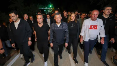 CHP Lideri Özgür Özel, Kocatepe’ye Yürüdü