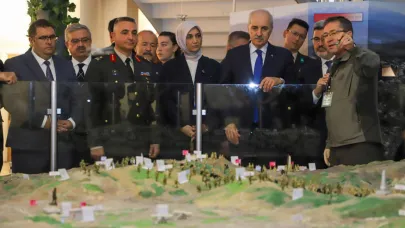 TBMM Başkanı Kurtulmuş, İstiklal Tanıtım Merkezini Ziyaret Etti