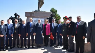 Afyonkarahisar İYİ Parti Heyeti’nde Kocatepe’de Anma Programı