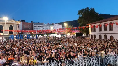 Afyonkarahisar’da Zafer Meydanı’nda Koray Avcı Coşkusu