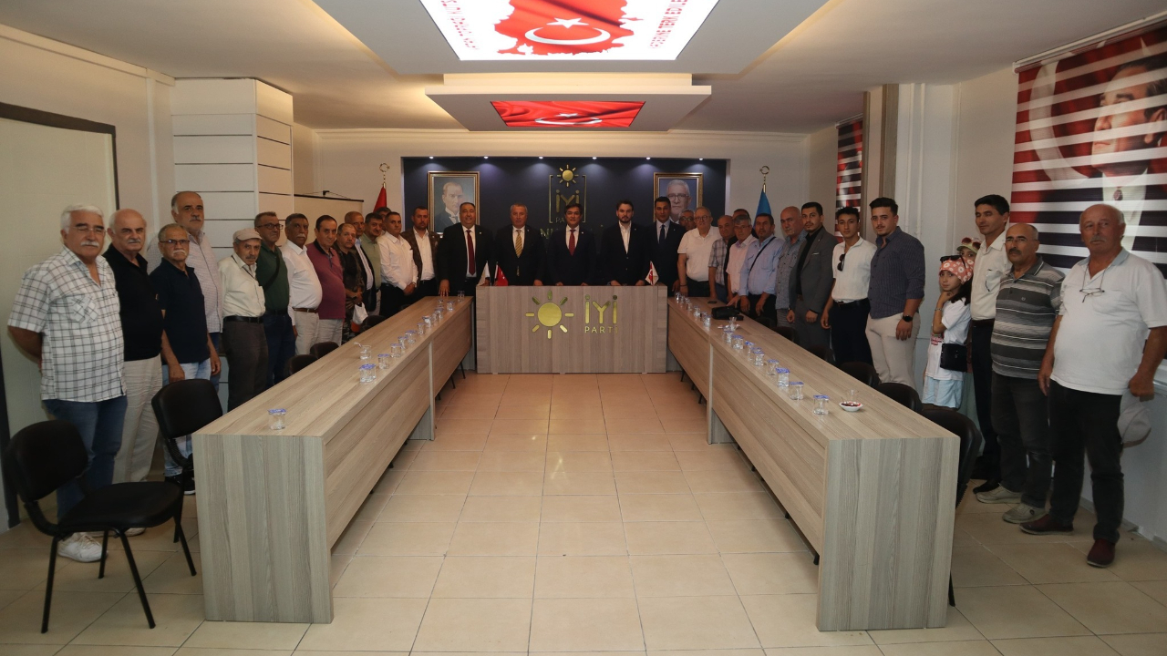 İYİ Parti Heyeti Afyonkarahisar'da Teşkilatla Buluştu