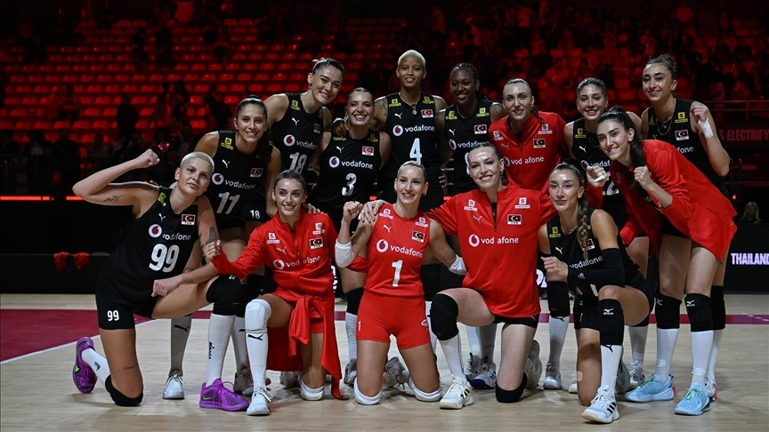 A Milli Kadın Voleybol Takımı, Liderlik İçin Kanada Karşısında