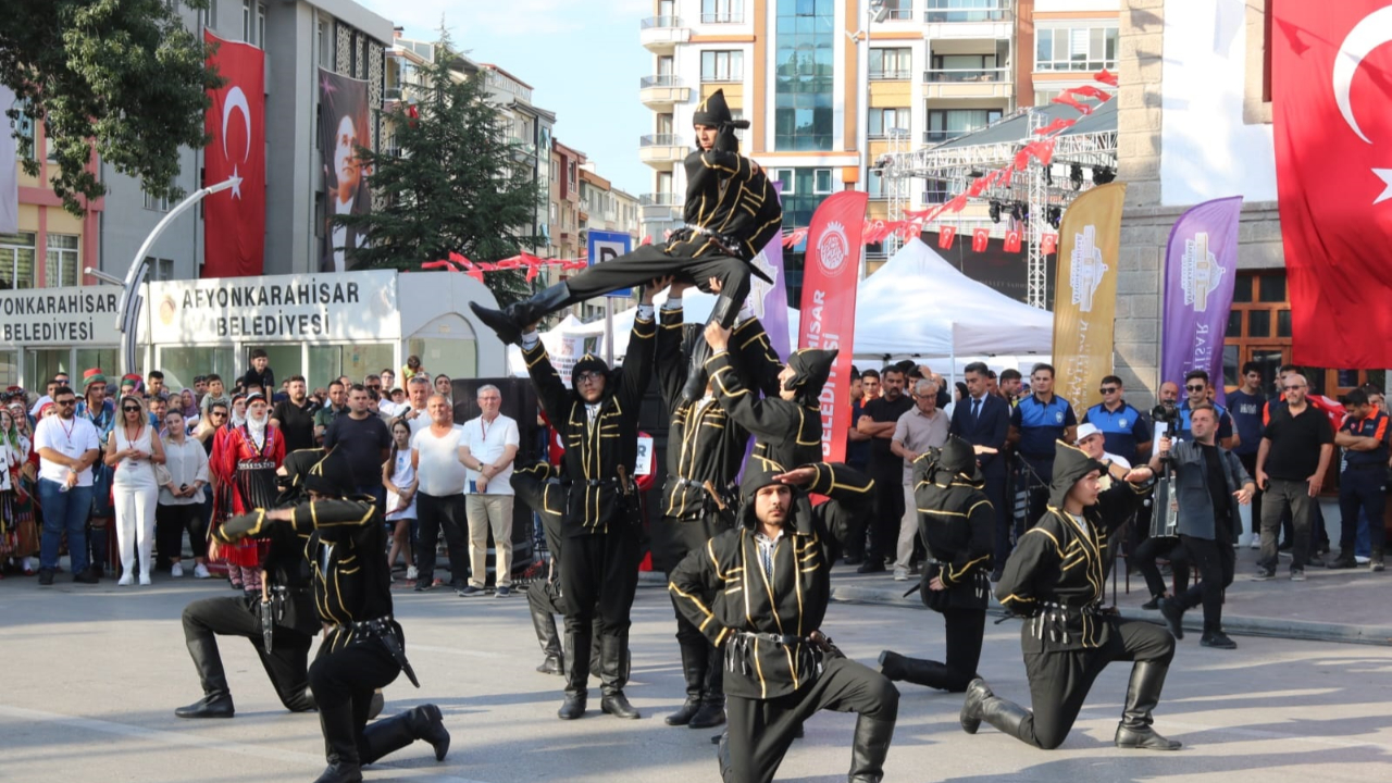 Afyonkarahisar, Kurtuluşunun 103. Yılını Coşkuyla Kutladı