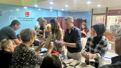 CHP Afyonkarahisar’da Mahalle Delege Seçimlerinde Oylar Sayılıyor