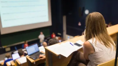 179 Kişi Eksi Netle Üniversiteye Yerleşti: İşte Öne Çıkan Bölümler!