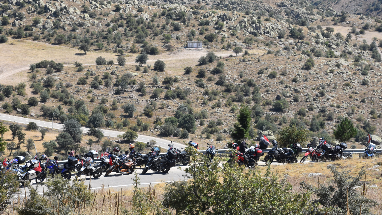 Afyon'da Bin Motosiklet Gönüllüsü Buluştu