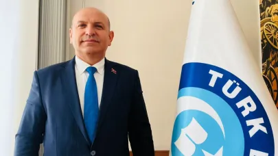 Türk Eğitim-Sen'den Yeni Eğitim-Öğretim Yılı Mesajı: "Mutlu Öğretmen, Güçlü Nesiller"