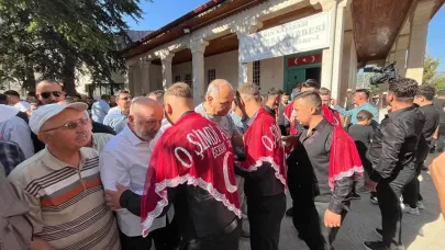 Erkmen’de Geleneksel Asker Helalleşmesi Programı Düzenlendi
