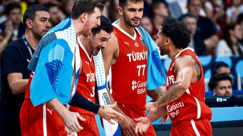 12 Dev Adam'dan Gövde Gösterisi: 4 Maçta 4 Galibiyet!