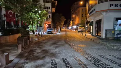 Balıkesir’de 4 Büyüklüğünde Deprem Vatandaşlar Çadır Kurdu