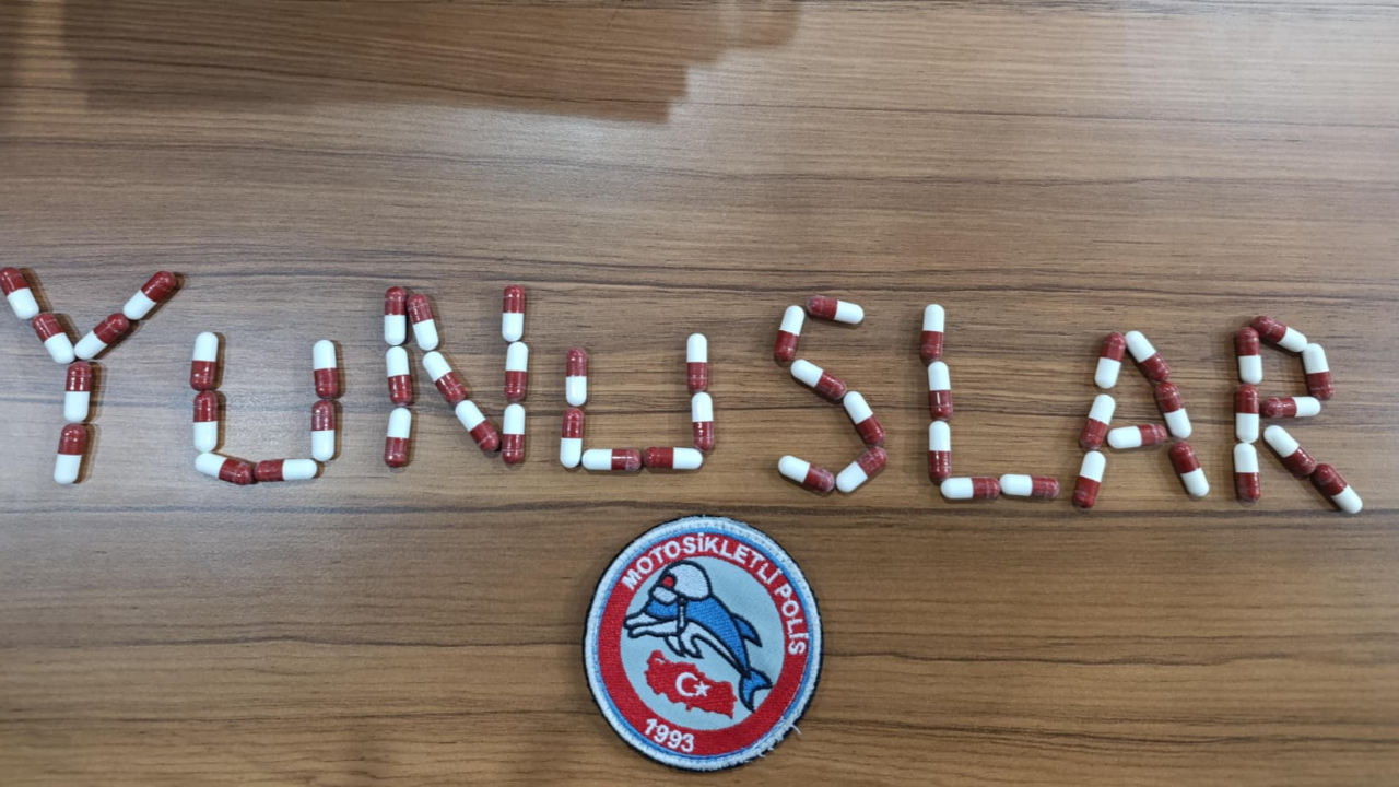 Afyon Polisi Suçlulara Göz Açtırmıyor Binlerce Kişi ve Araç Sorgulandı