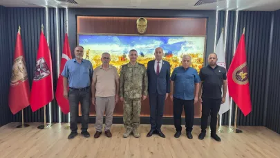 Afyonkarahisar Şehit Gaziler Derneği Başkanı Kumartaşlı’dan Garnizon Komutanı Tecimer’e Ziyaret