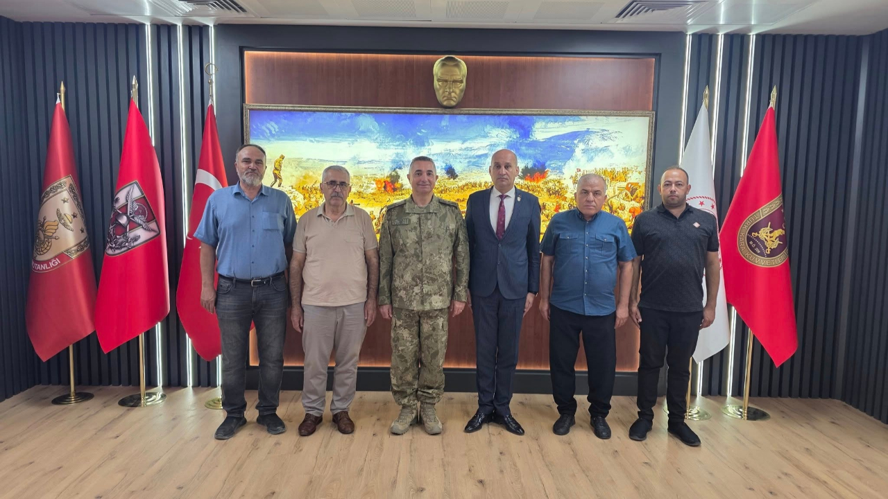 Afyonkarahisar Şehit Gaziler Derneği Başkanı Kumartaşlı’dan Garnizon Komutanı Tecimer’e Ziyaret